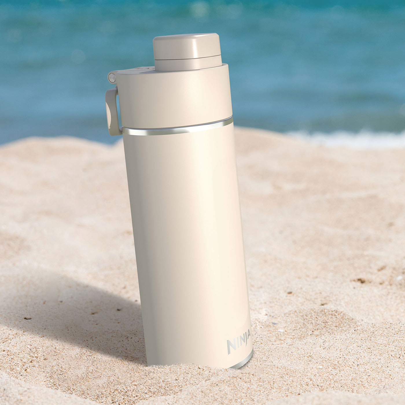 Maintains hot, cold and fizzy drinks for longer