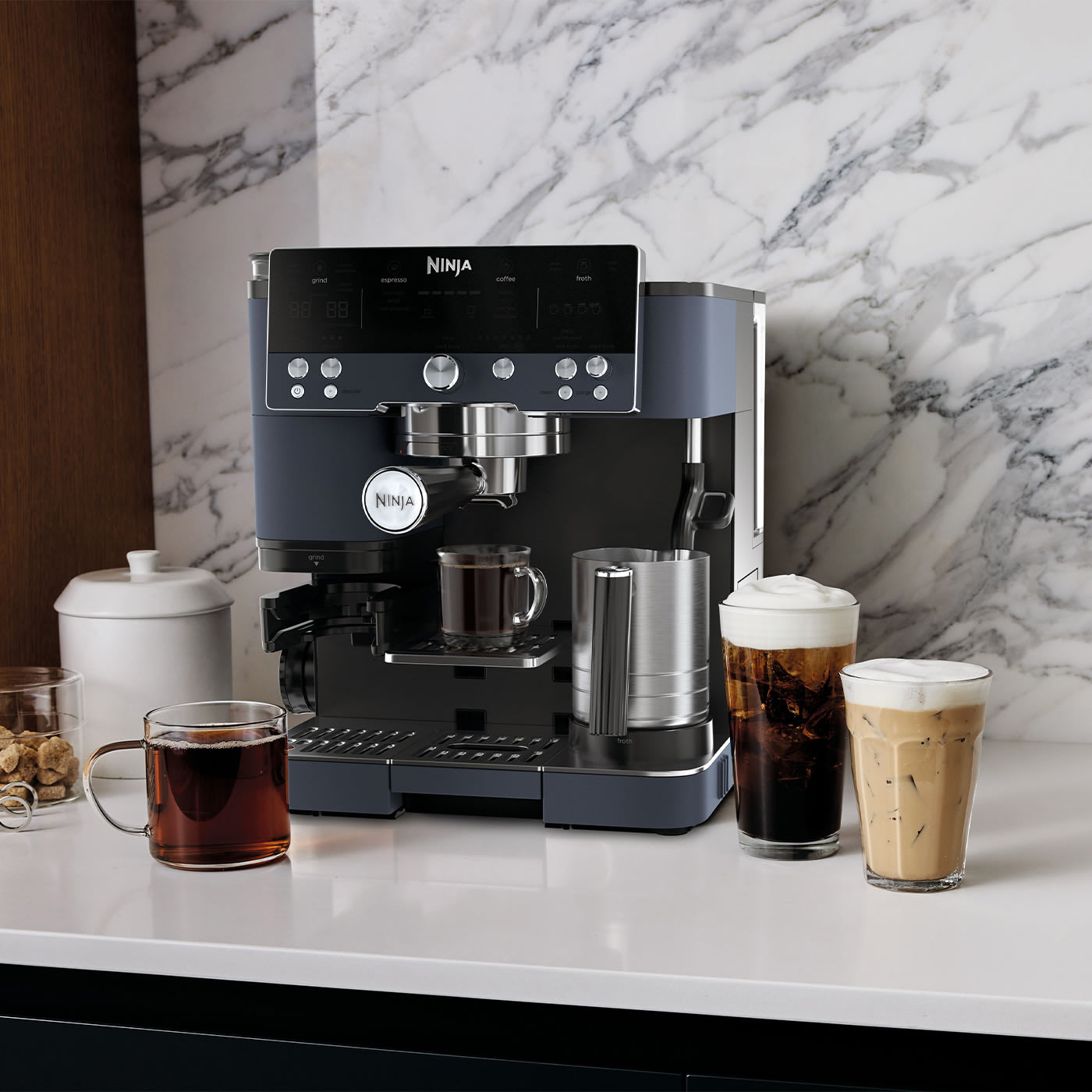 Create a range of caf&eacute;-quality coffee drinks at home