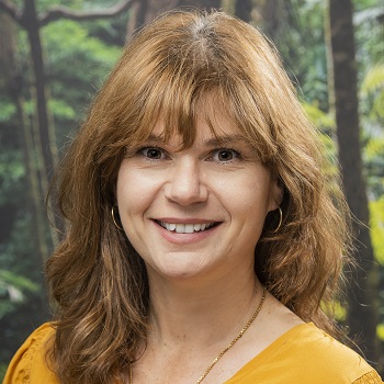 Dr Zsuzsa Banhalmi-Zakar